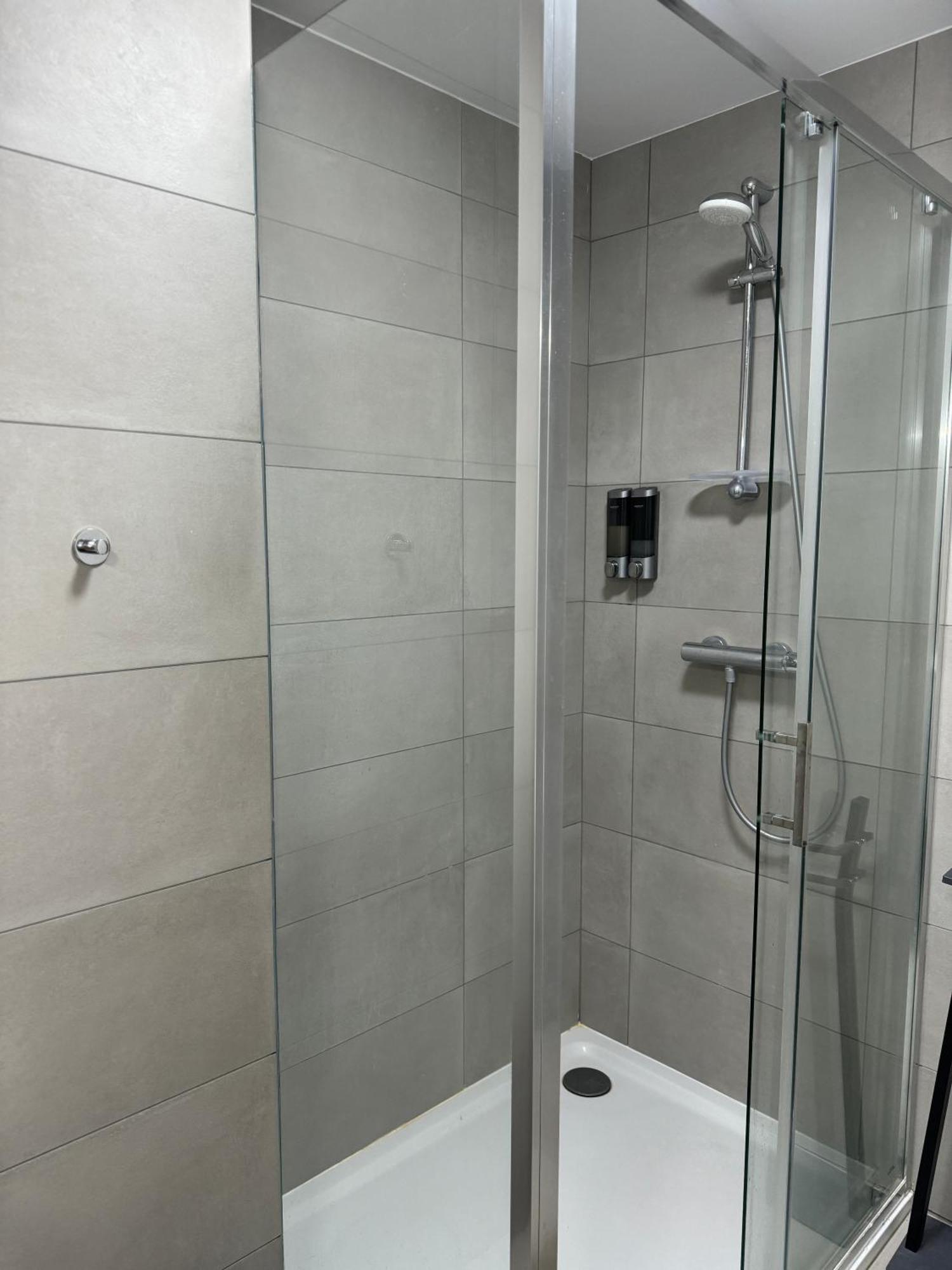 Liege Luxe & Jacuzzi Sous Les Etoiles Saint-Nicolas (Liege) Exterior foto